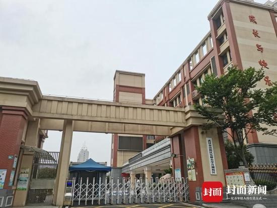 武汉小学生校内被撞致死事件细节曝光 家属仍有五大疑问待解